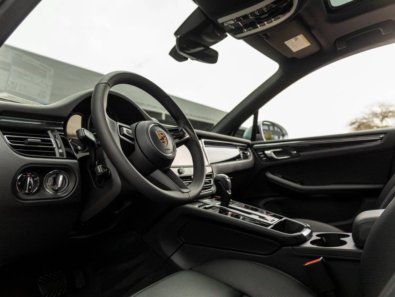 2026 Porsche Macan Macan