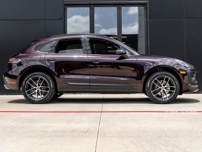 2026 Porsche Macan AWD