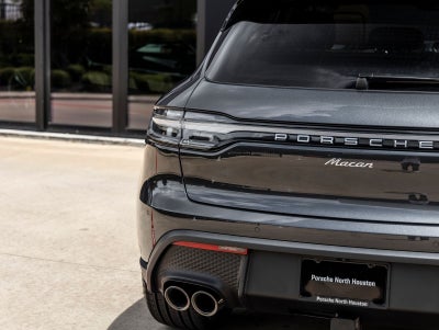 2026 Porsche Macan Macan