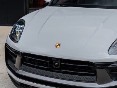2026 Porsche Macan Macan T