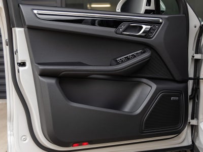 2026 Porsche Macan Macan T