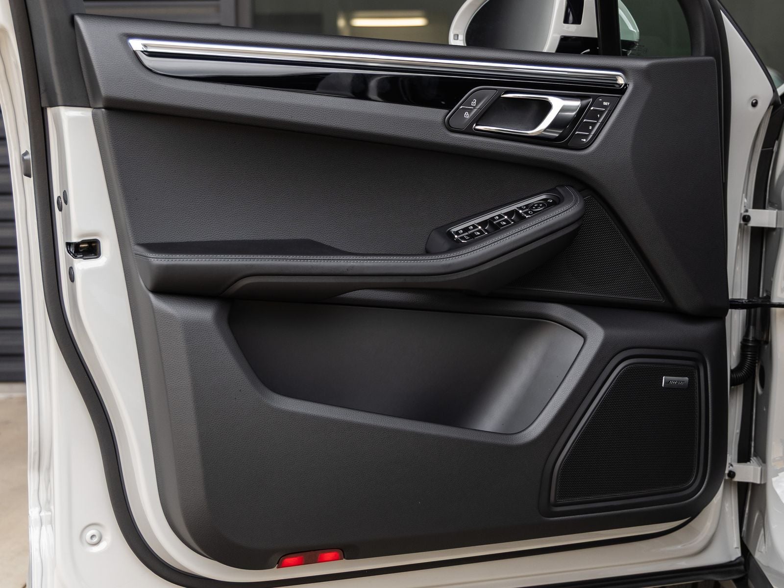 2026 Porsche Macan Macan T