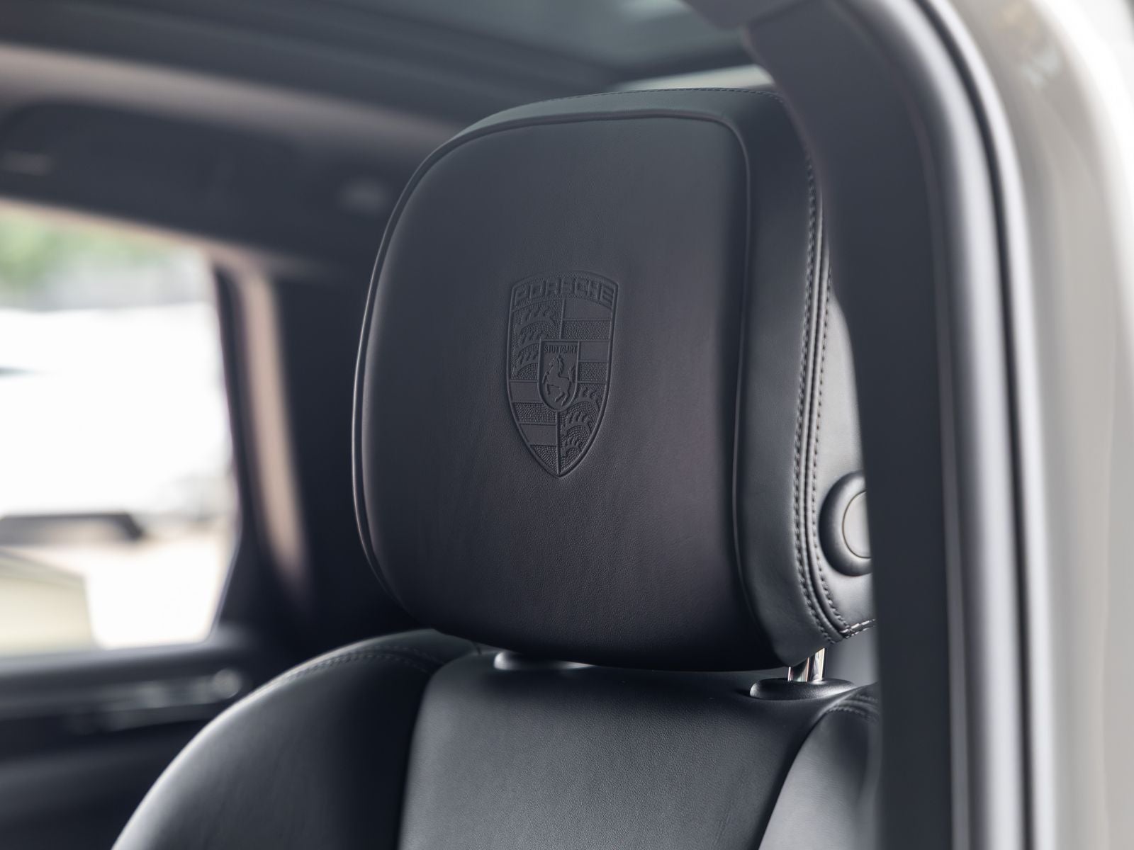 2026 Porsche Macan Macan T