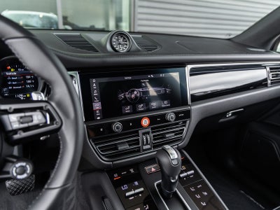 2026 Porsche Macan Macan T