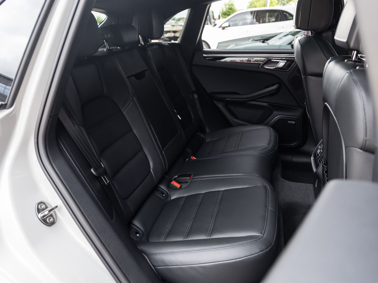 2026 Porsche Macan Macan T