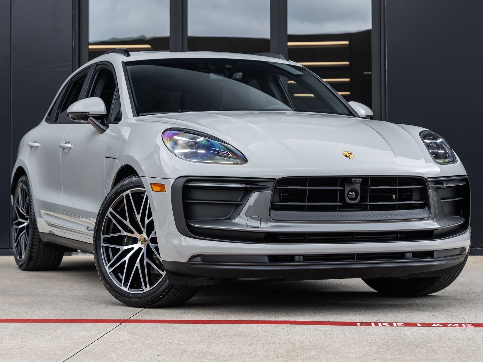 2026 Porsche Macan Macan T
