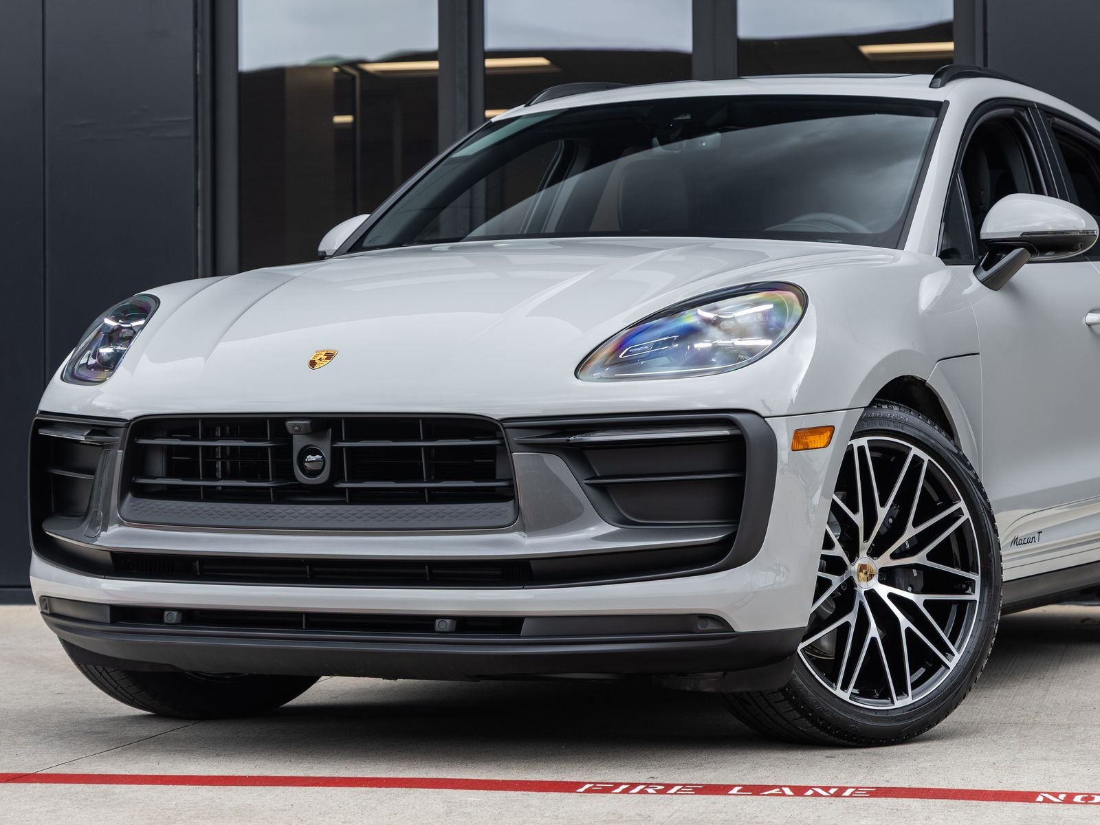 2026 Porsche Macan Macan T