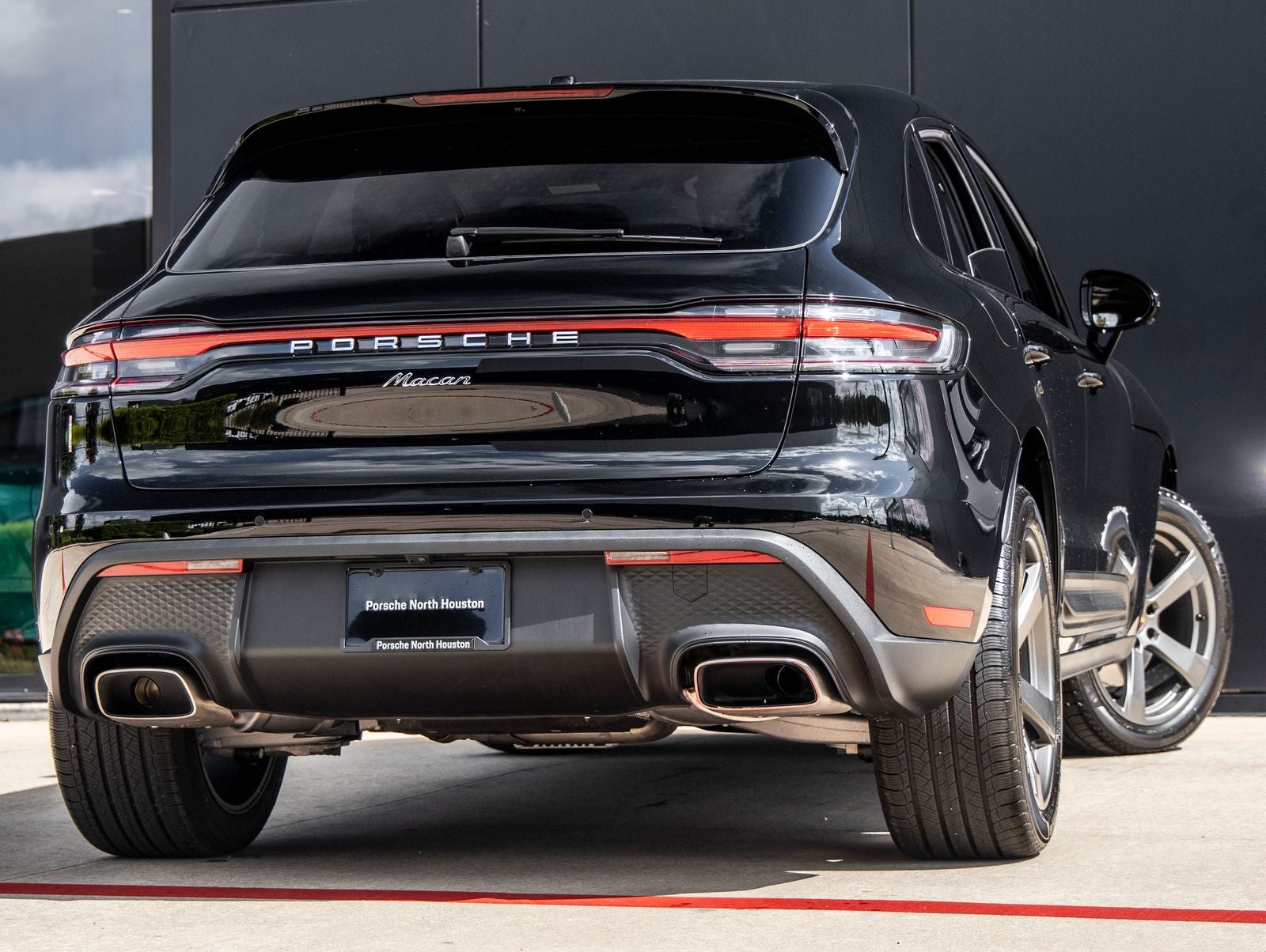 2026 Porsche Macan Macan