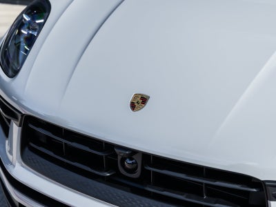 2026 Porsche Macan Macan