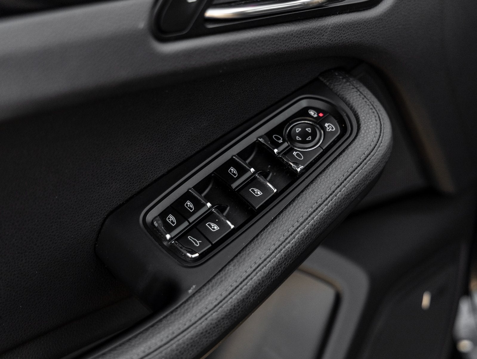 2021 Porsche Macan Macan