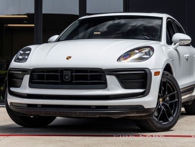 2023 Porsche Macan Macan (MY23)
