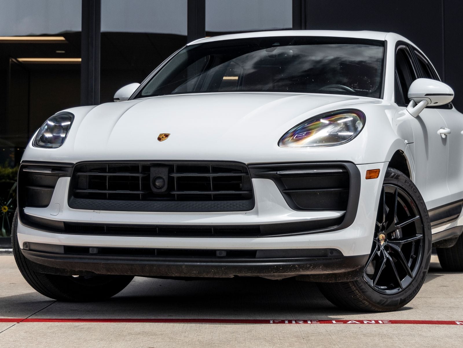 2023 Porsche Macan Macan (MY23)