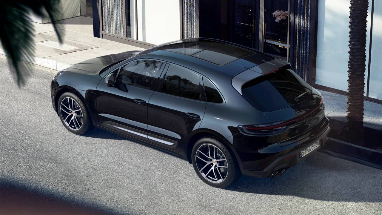 2023 Porsche Macan Macan T (MY23)