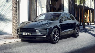2023 Porsche Macan Macan T (MY23)