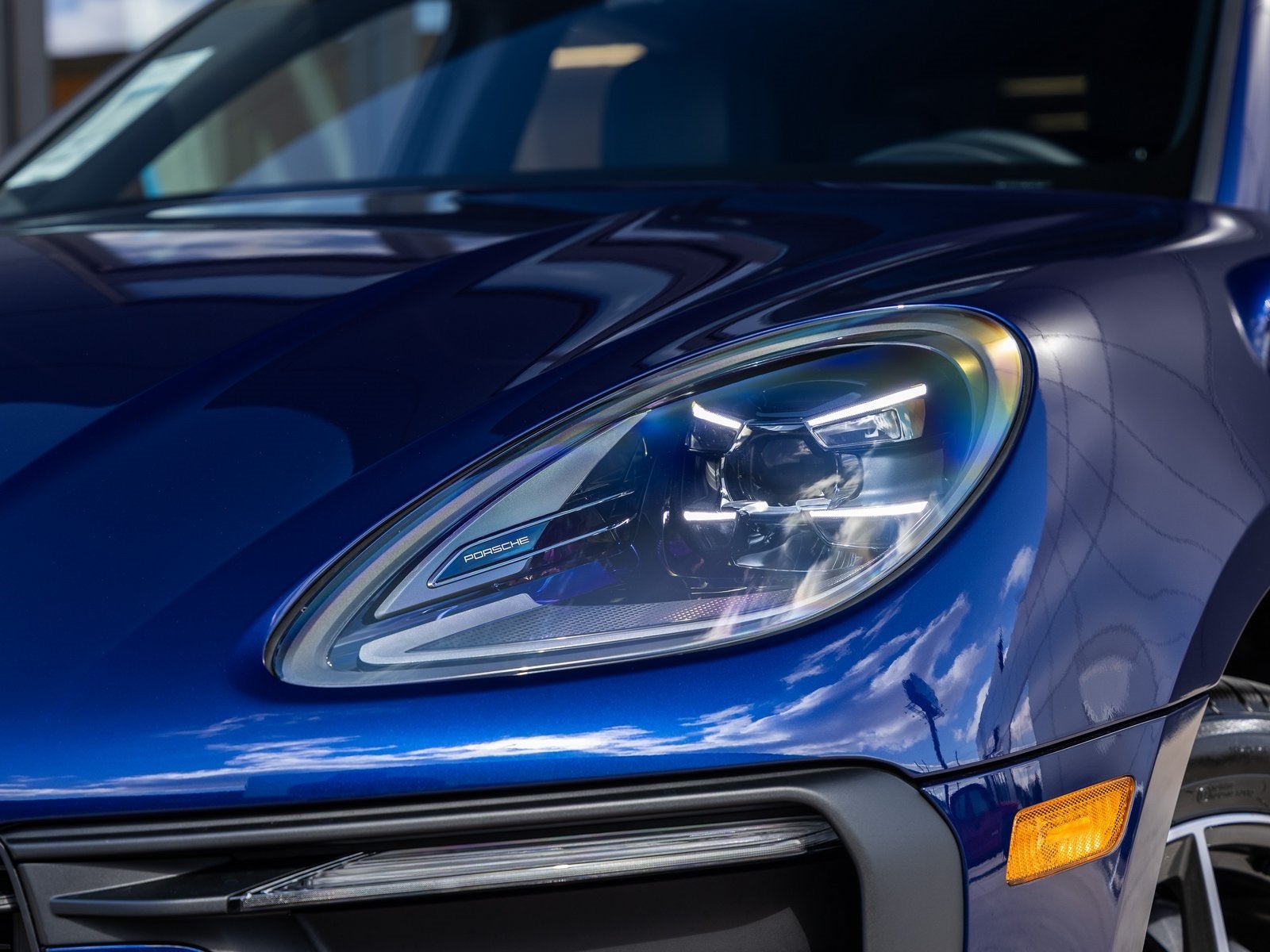 2026 Porsche Macan Macan