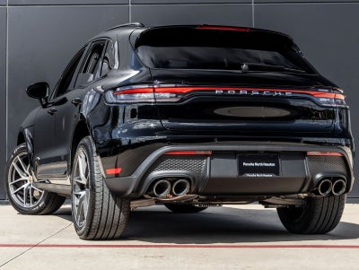 2026 Porsche Macan Base
