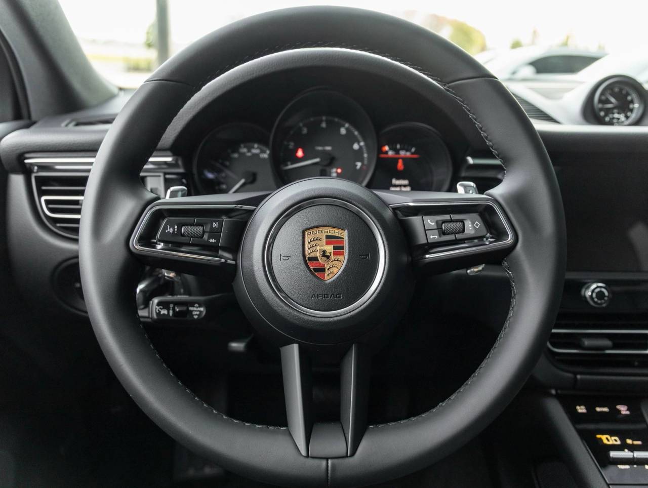 2026 Porsche Macan AWD