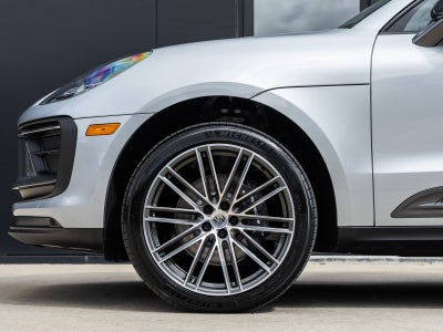 2026 Porsche Macan Macan T