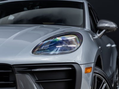 2026 Porsche Macan Macan T