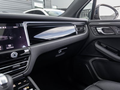 2026 Porsche Macan Macan T