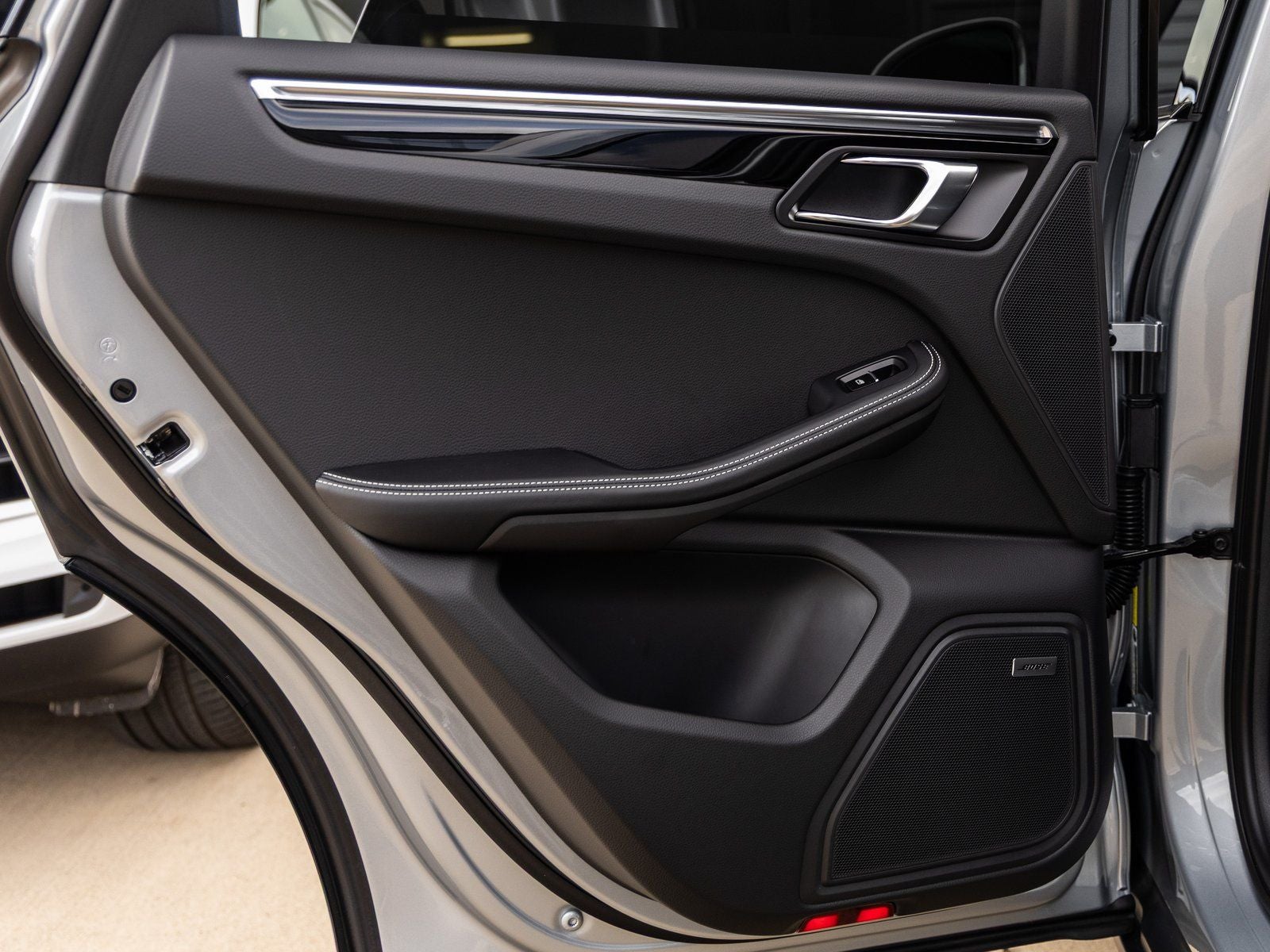 2026 Porsche Macan Macan T