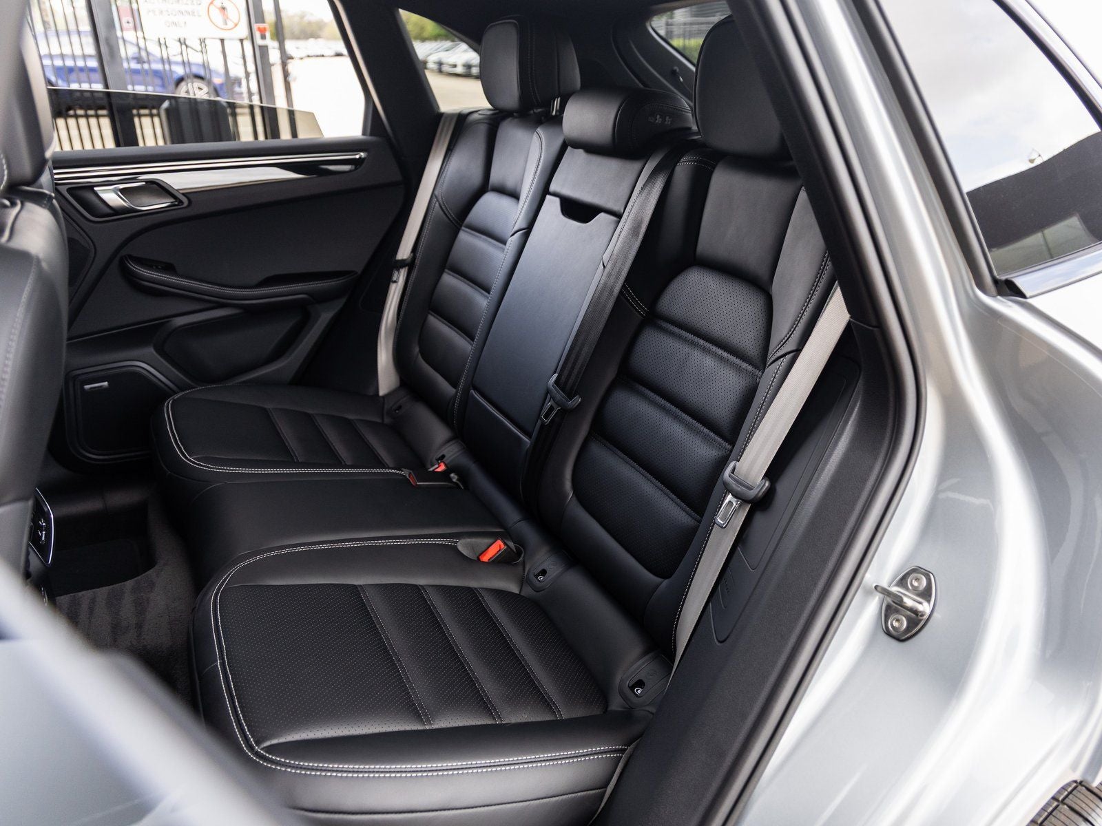 2026 Porsche Macan Macan T