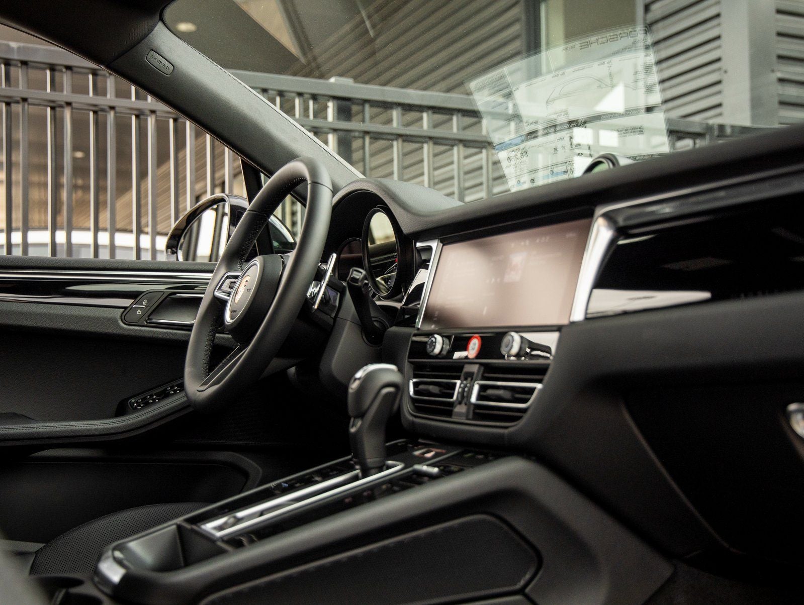 2026 Porsche Macan Macan