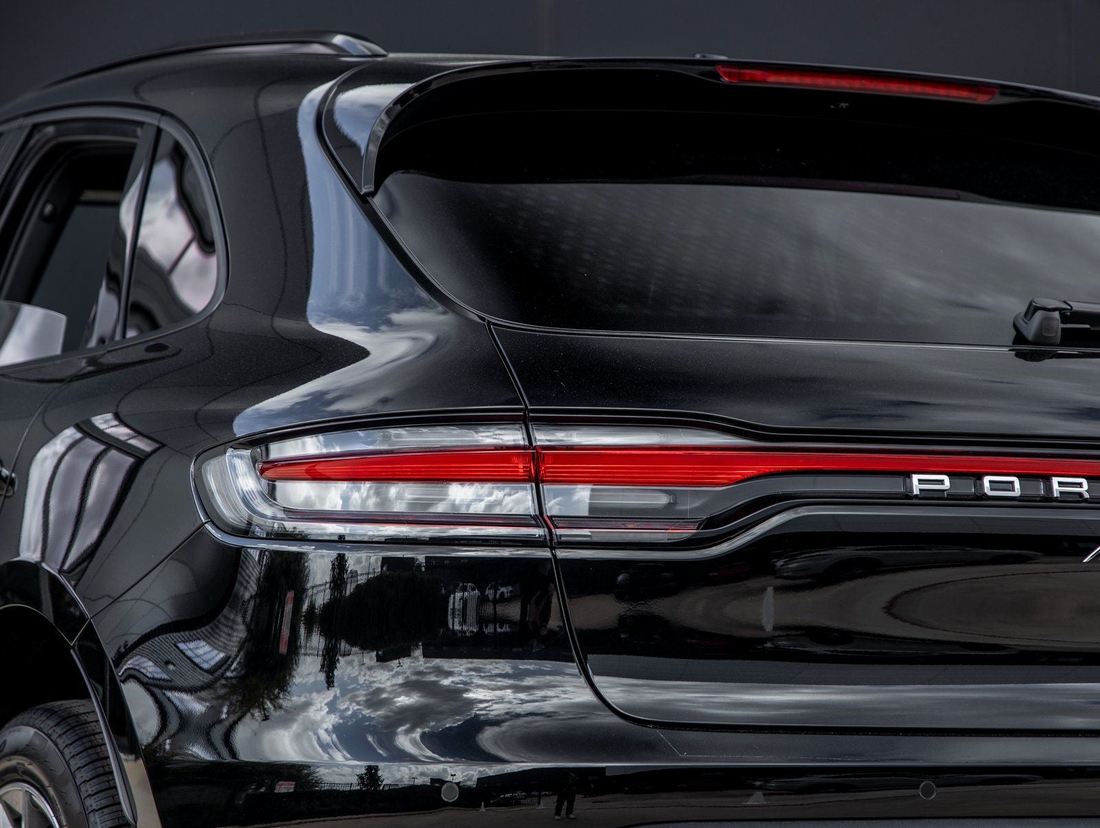 2026 Porsche Macan Macan