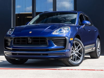 2026 Porsche Macan AWD