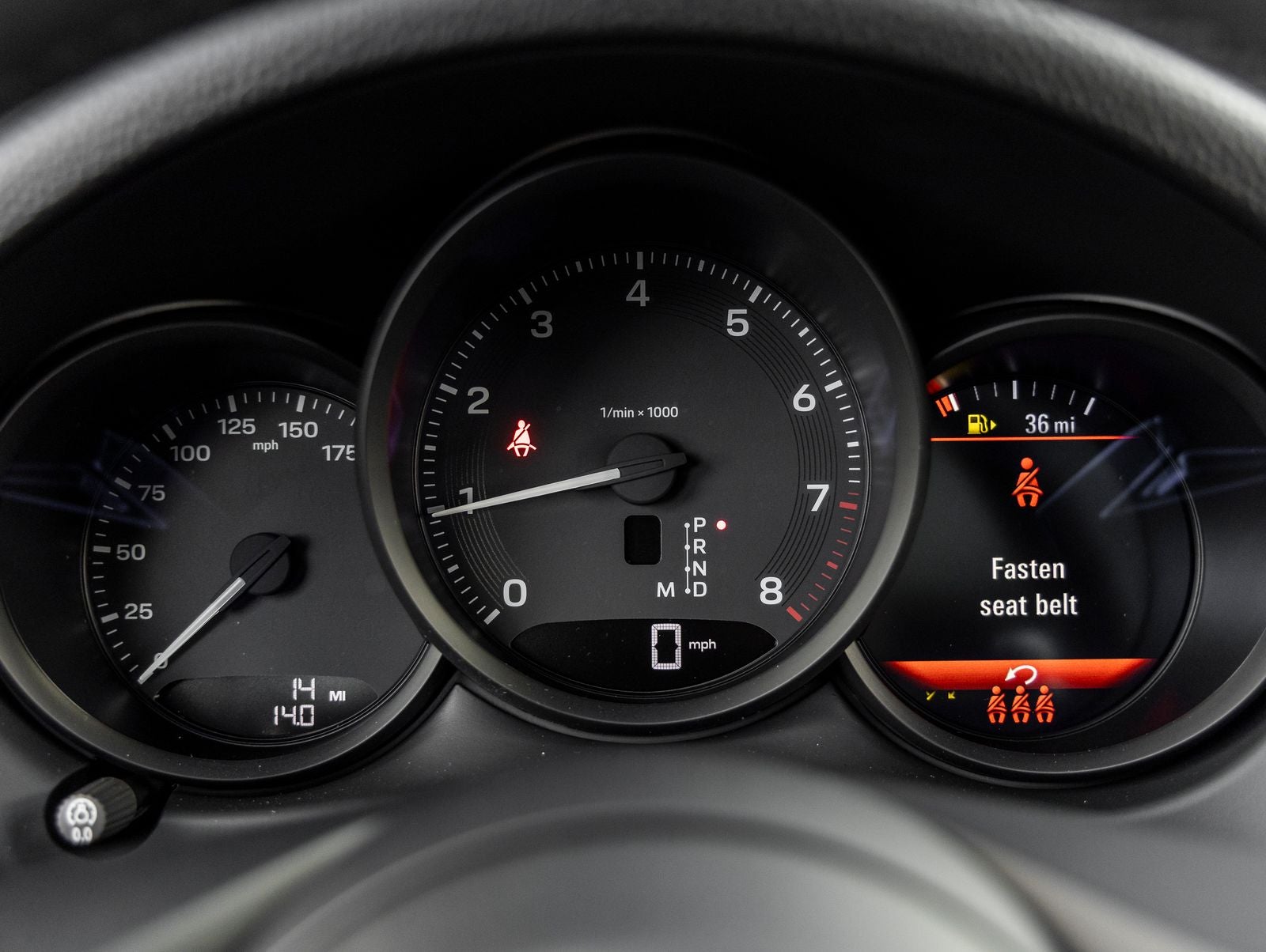 2026 Porsche Macan AWD