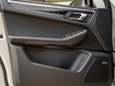 2026 Porsche Macan Macan T