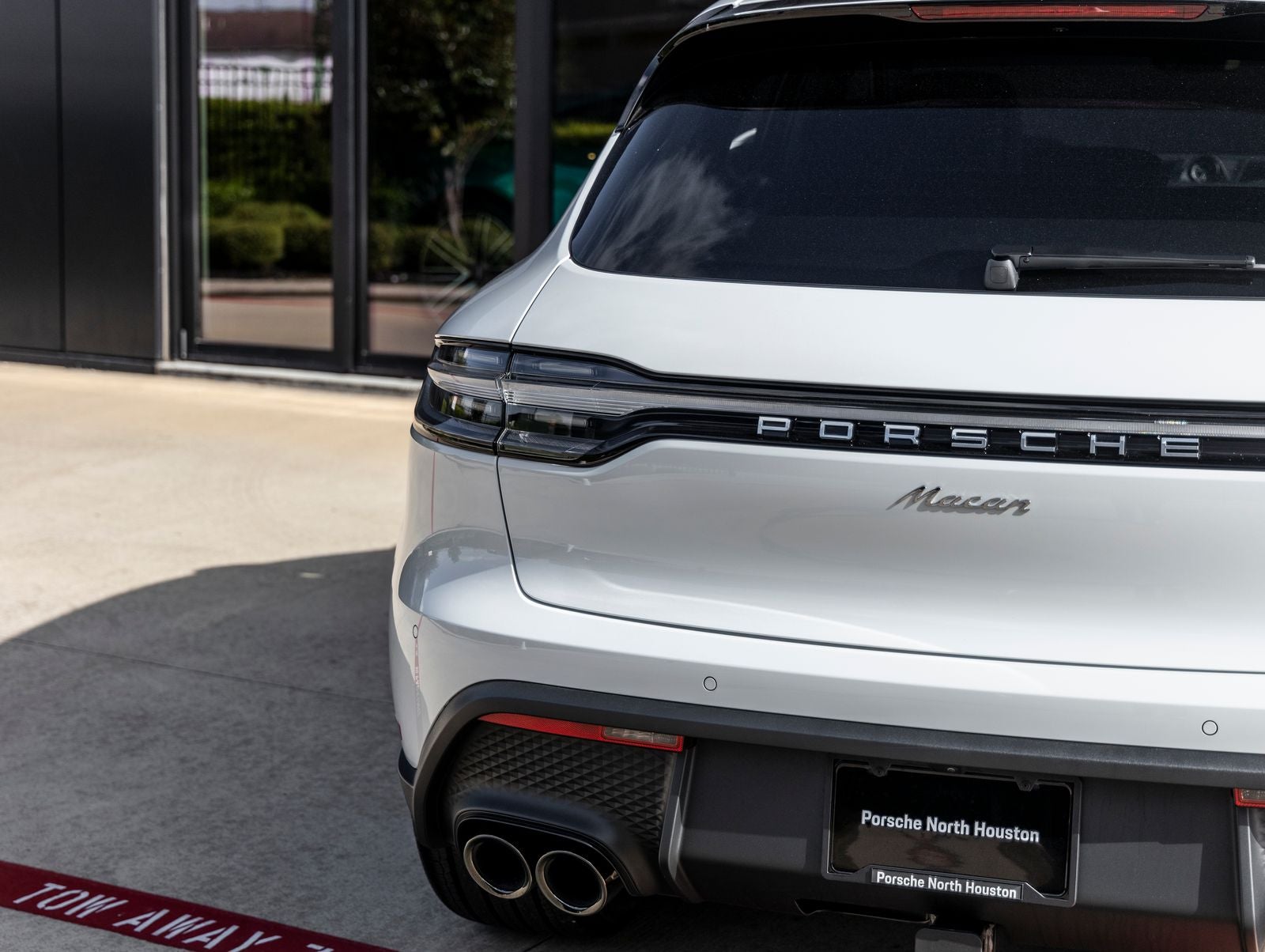 2026 Porsche Macan Macan