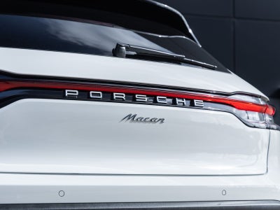 2026 Porsche Macan Macan