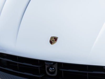 2026 Porsche Macan Macan