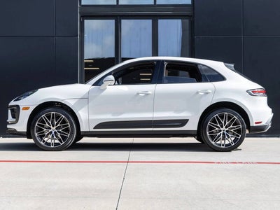 2026 Porsche Macan Macan