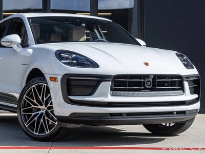 2026 Porsche Macan Macan