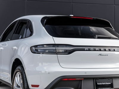 2026 Porsche Macan Macan
