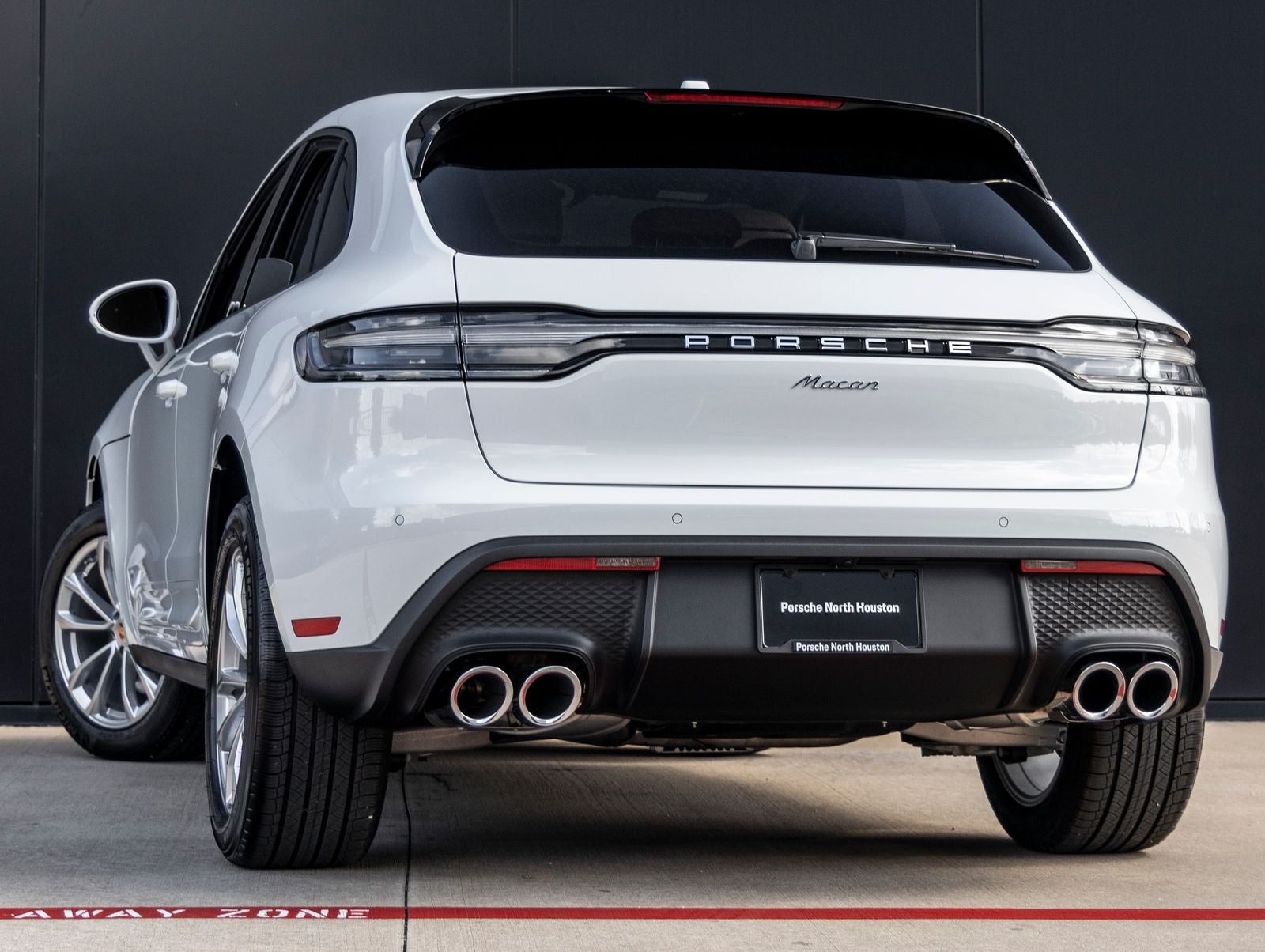 2026 Porsche Macan Macan
