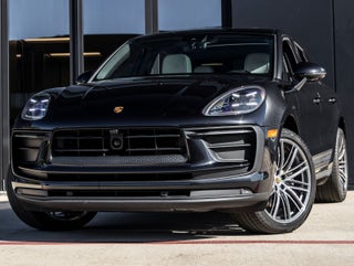 2023 Porsche Macan Macan (MY23)