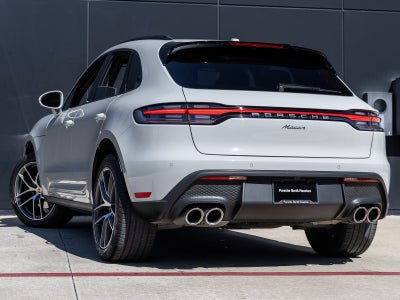 2023 Porsche Macan Macan (MY23)