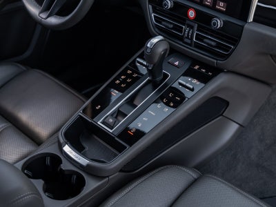 2023 Porsche Macan Macan (MY23)