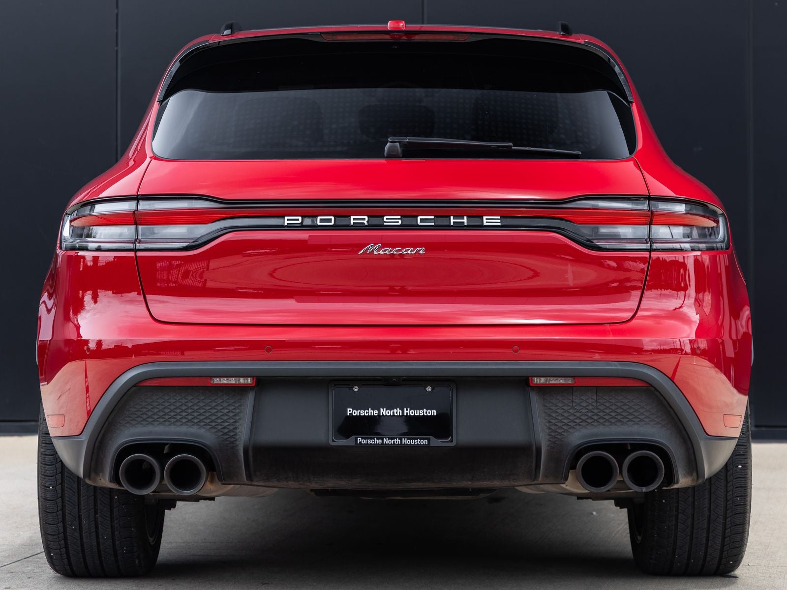 2023 Porsche Macan Base