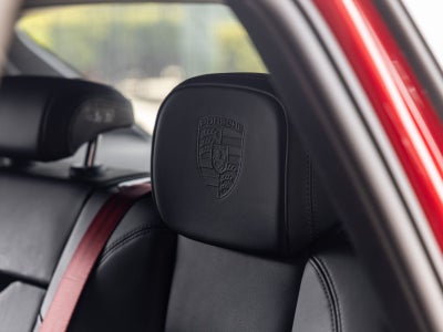 2023 Porsche Macan Base