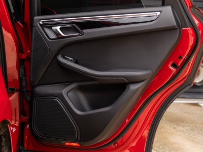 2023 Porsche Macan Base
