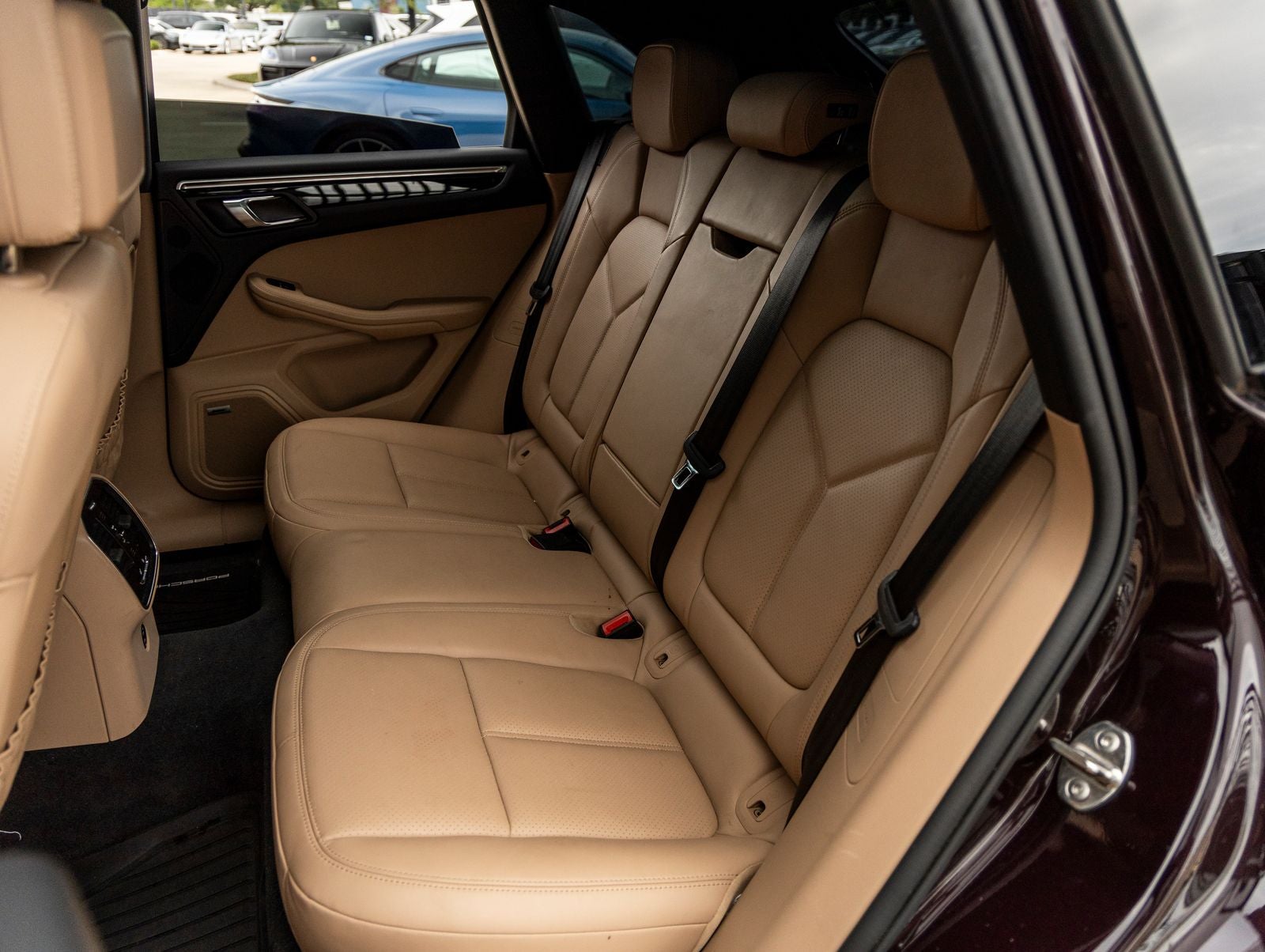 2024 Porsche Macan AWD