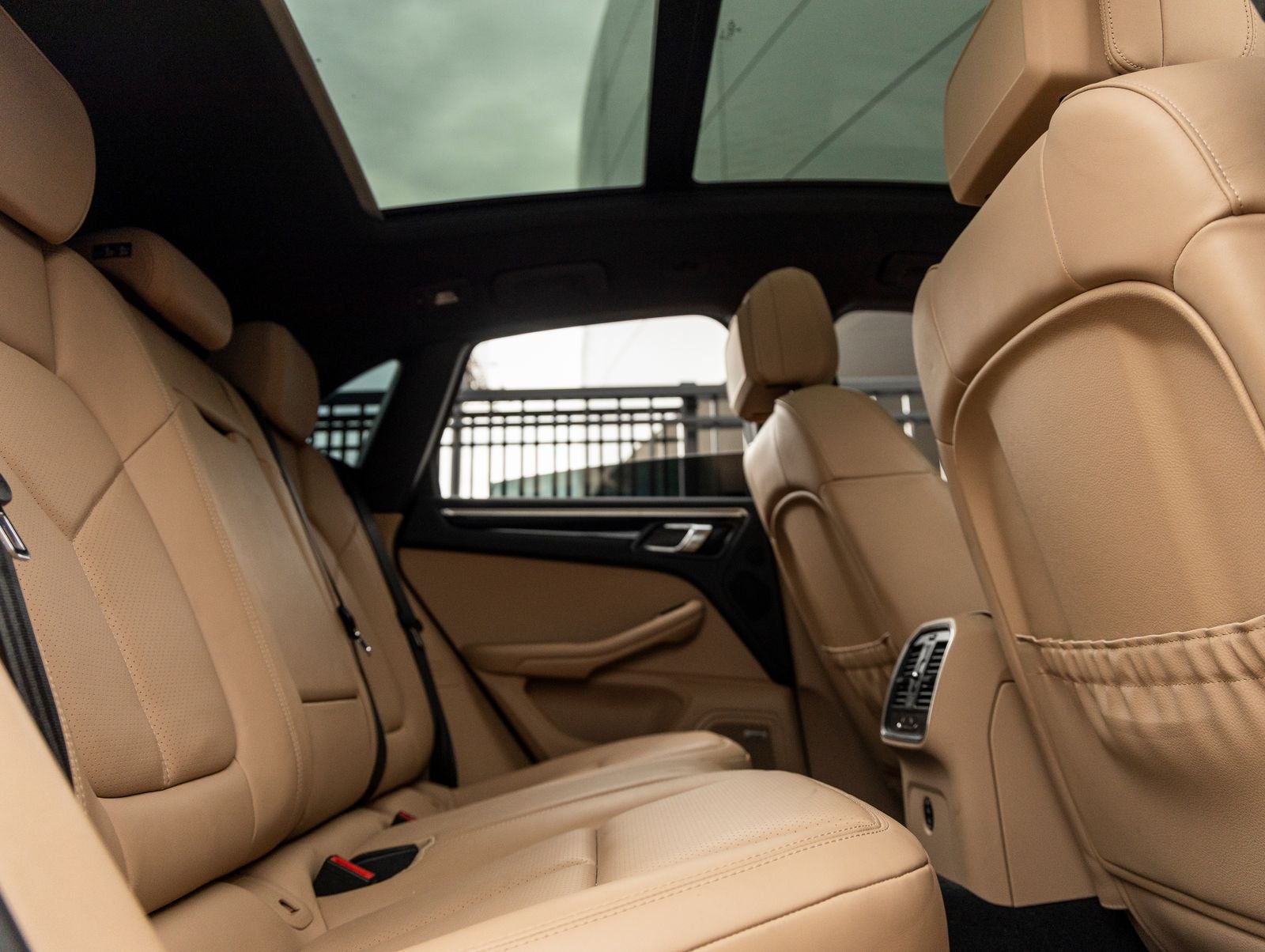 2024 Porsche Macan AWD