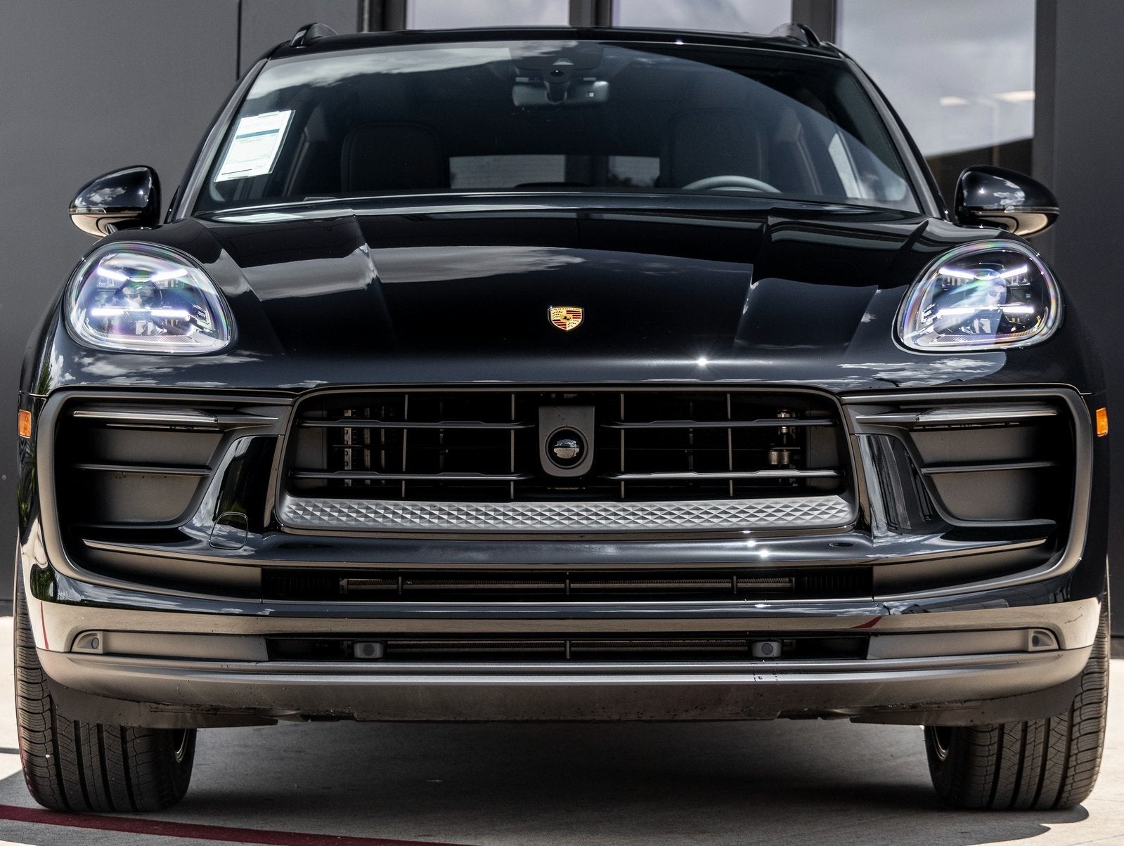 2025 Porsche Macan Macan
