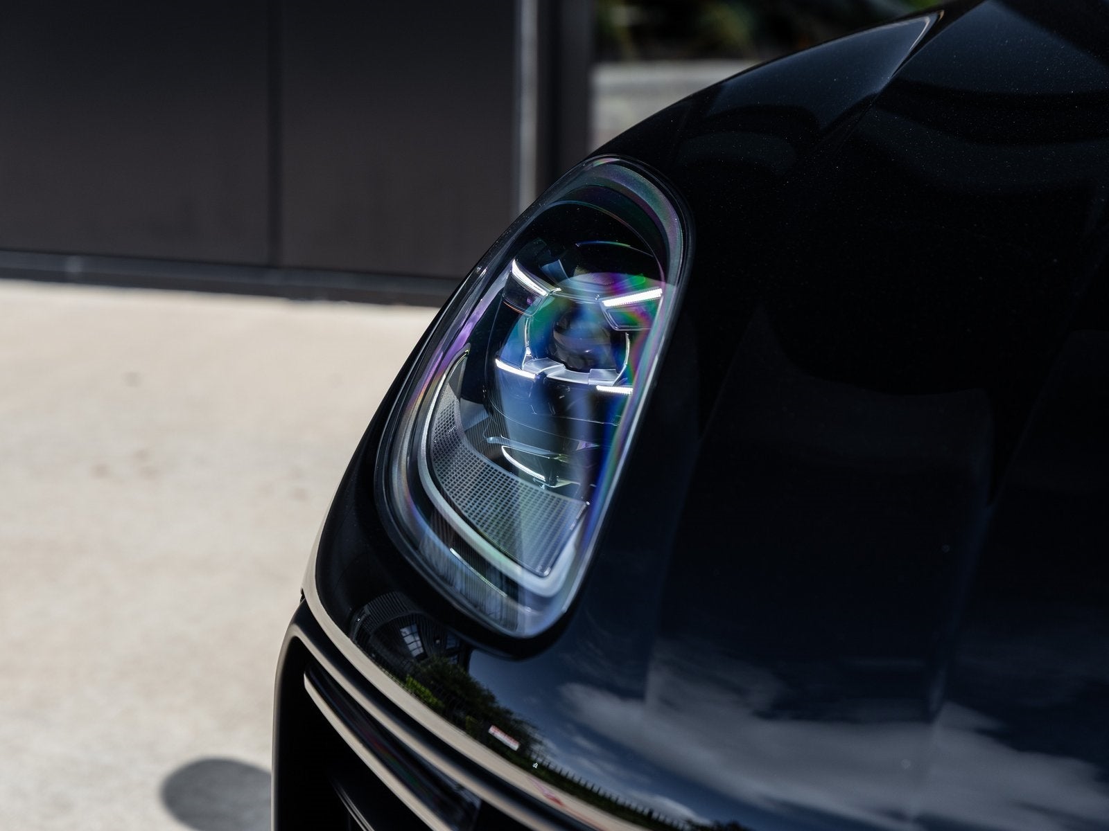 2025 Porsche Macan Macan T