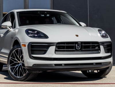 2026 Porsche Macan Macan