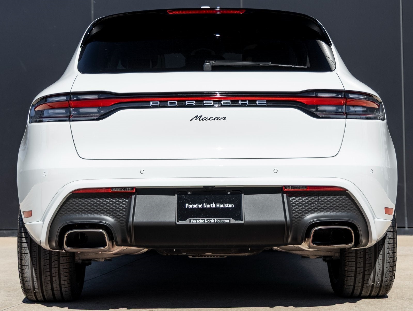 2026 Porsche Macan Macan